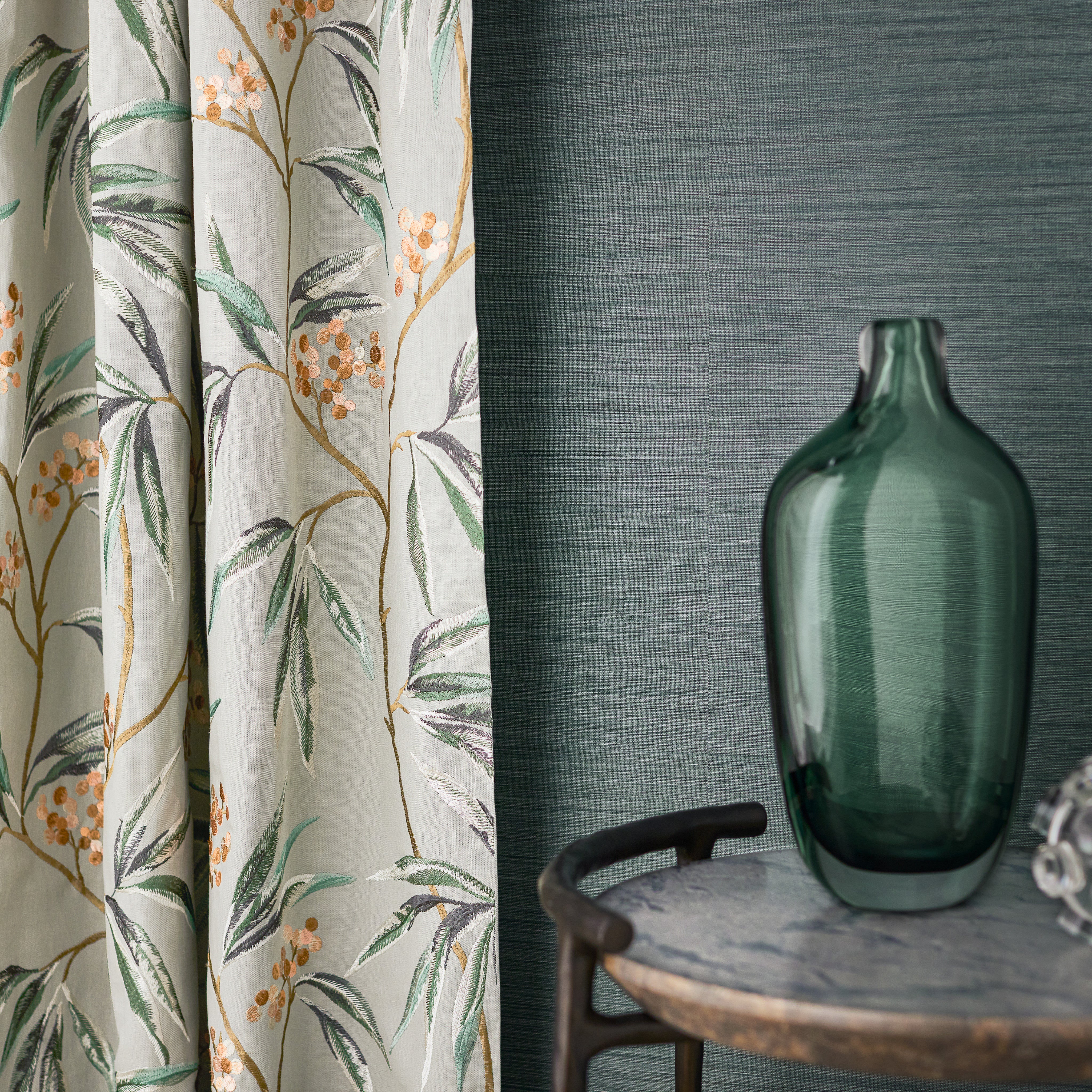 Romo Ciro Abaca Embossed Wallpaper