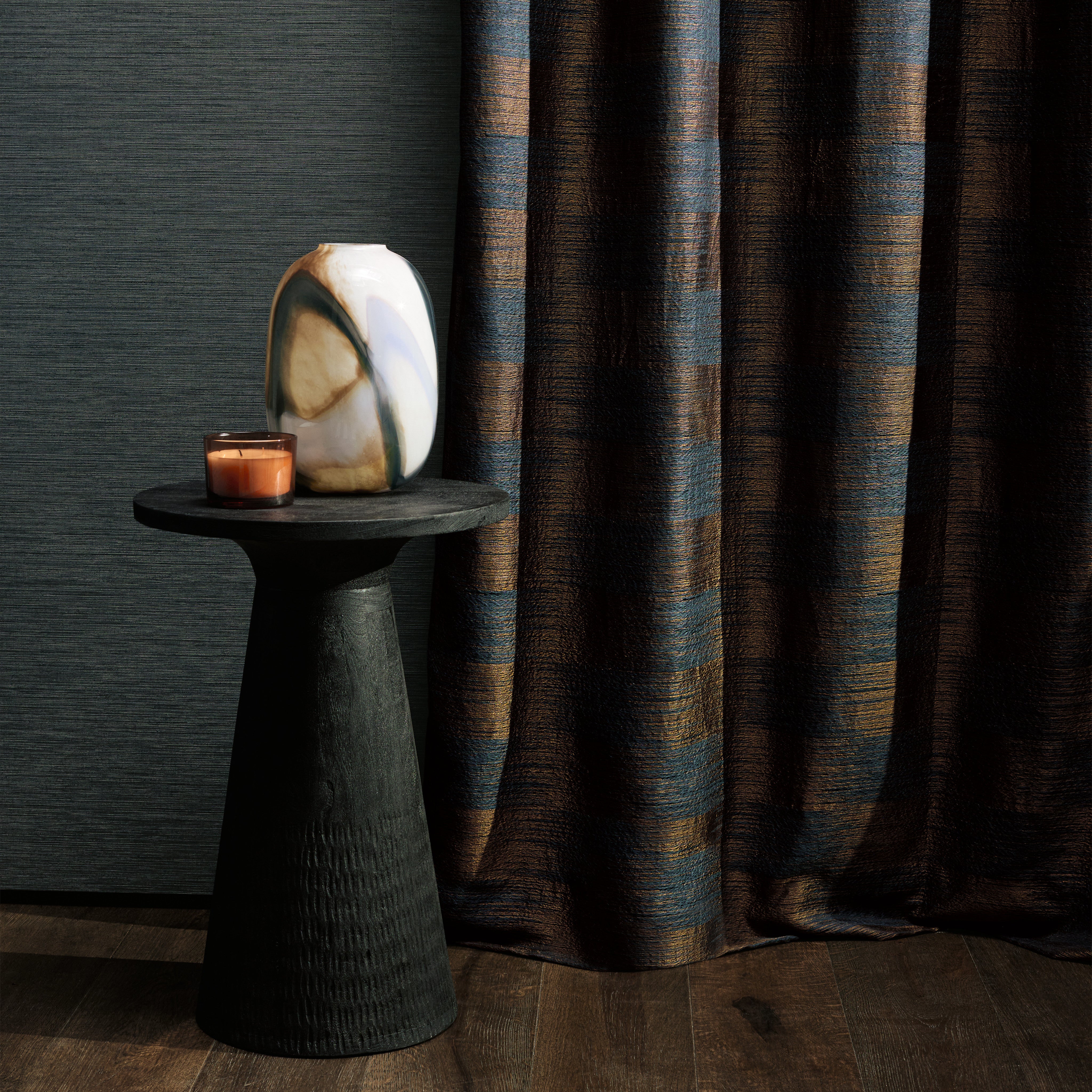 Romo Ciro Abaca Embossed Wallpaper