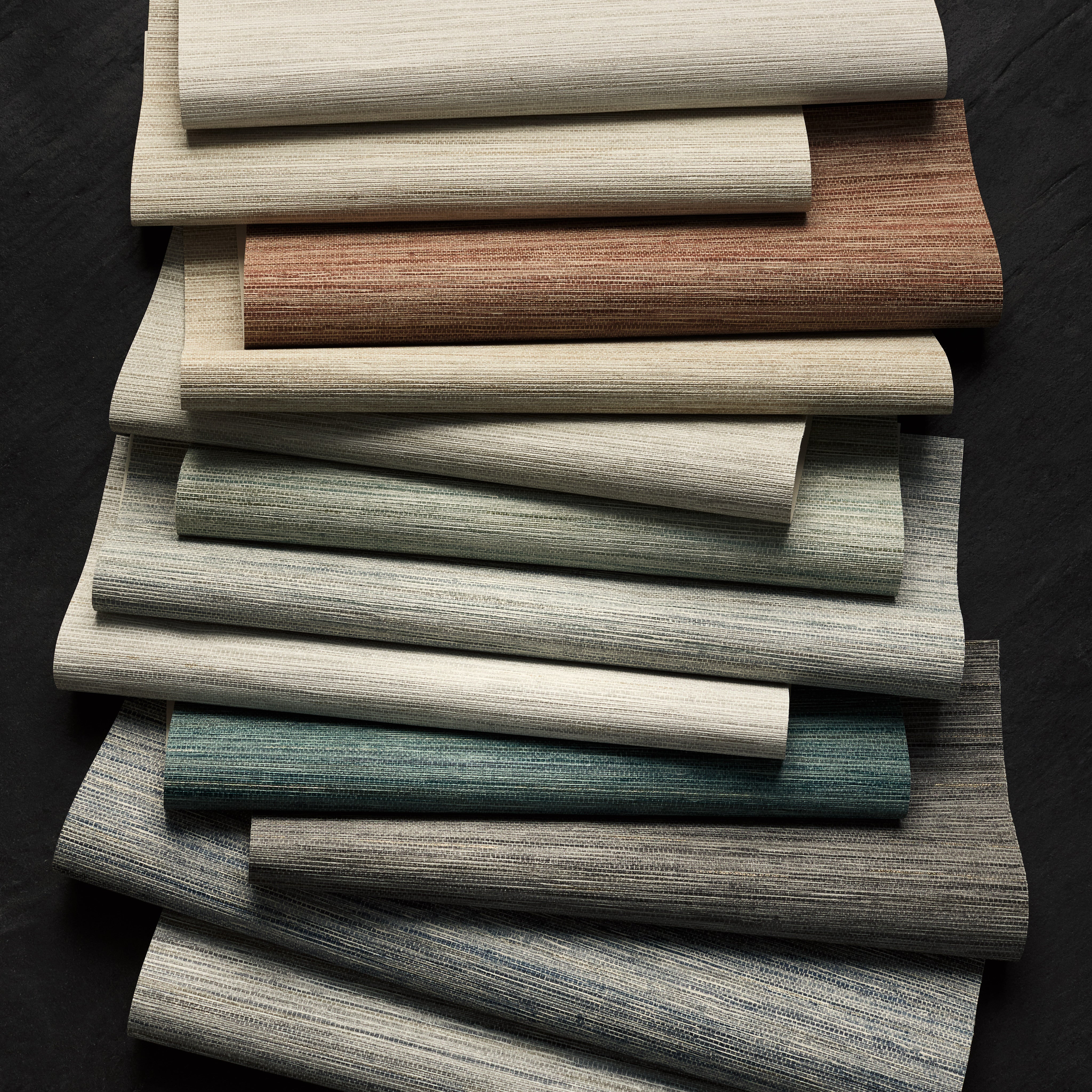 Romo Esai Embossed Wallpaper