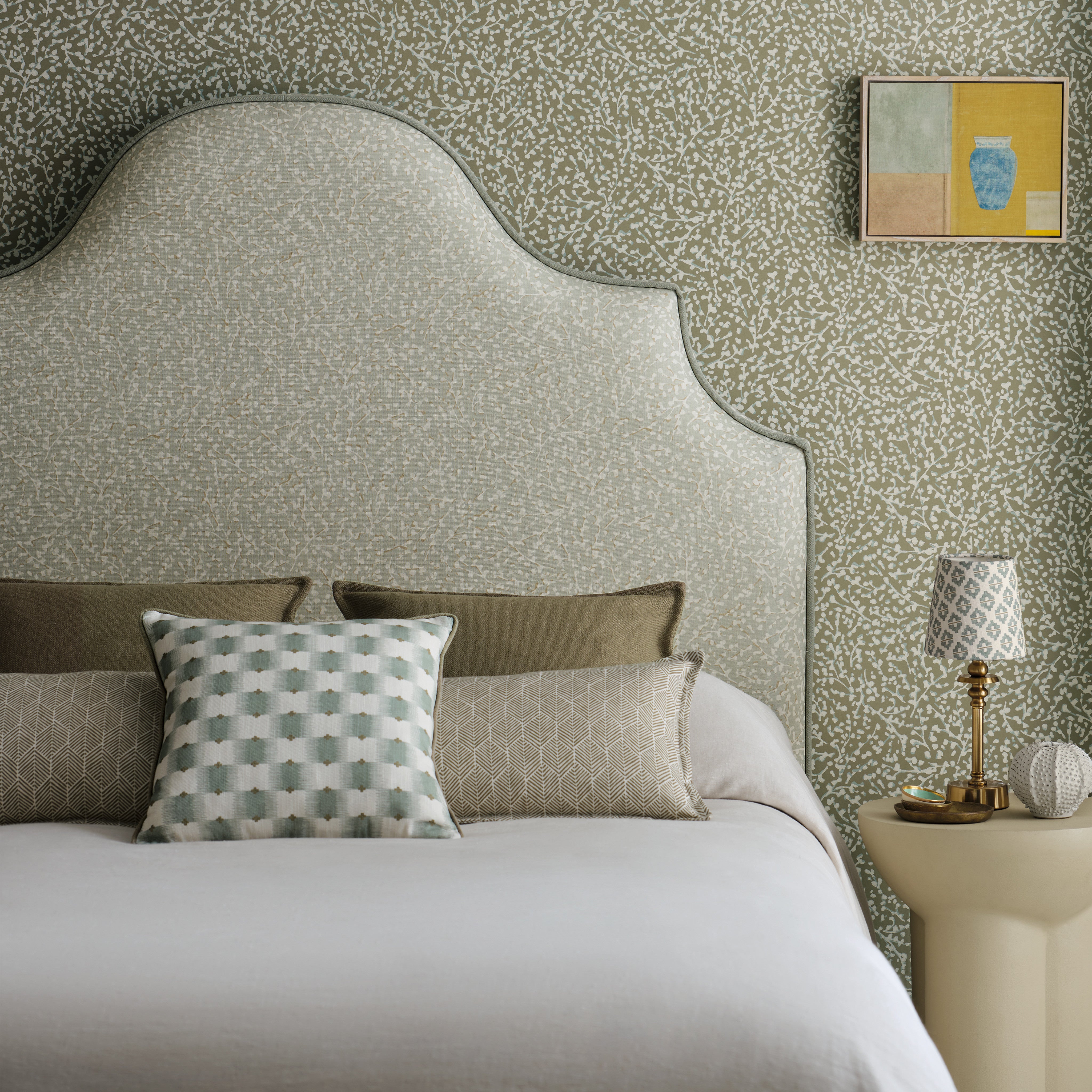 Eleni wallpaper, floral sprigs, Gaudion Furniture