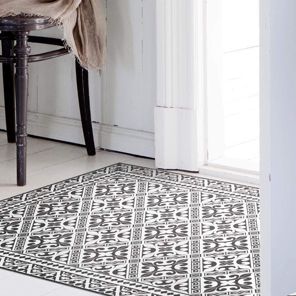 Beija Flor Rug Beija Flor De Lis Floor Mat Black & White