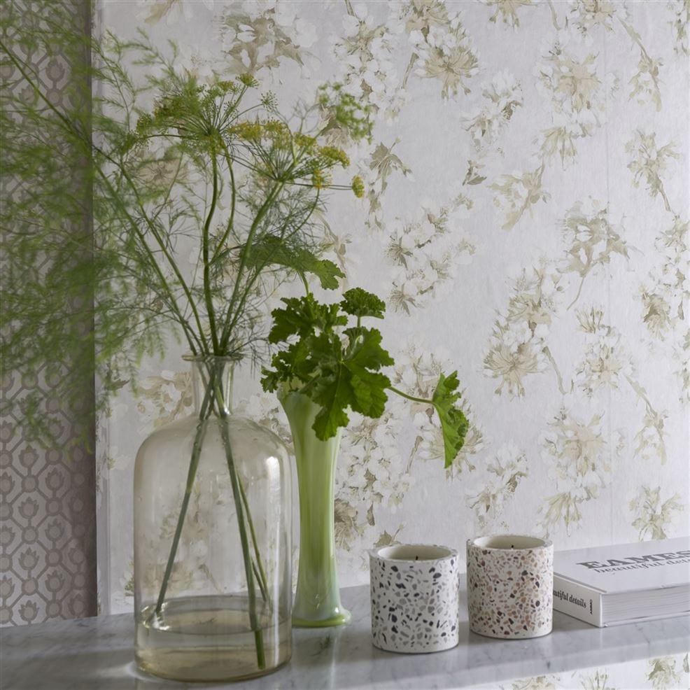 Designers Guild Fleur D Assam Pearl Wallpaper