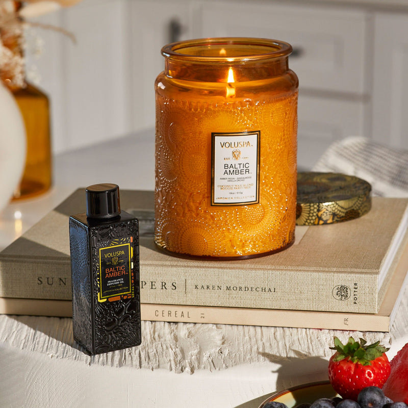 VOLUSPA Baltic Amber 100 hr Candle