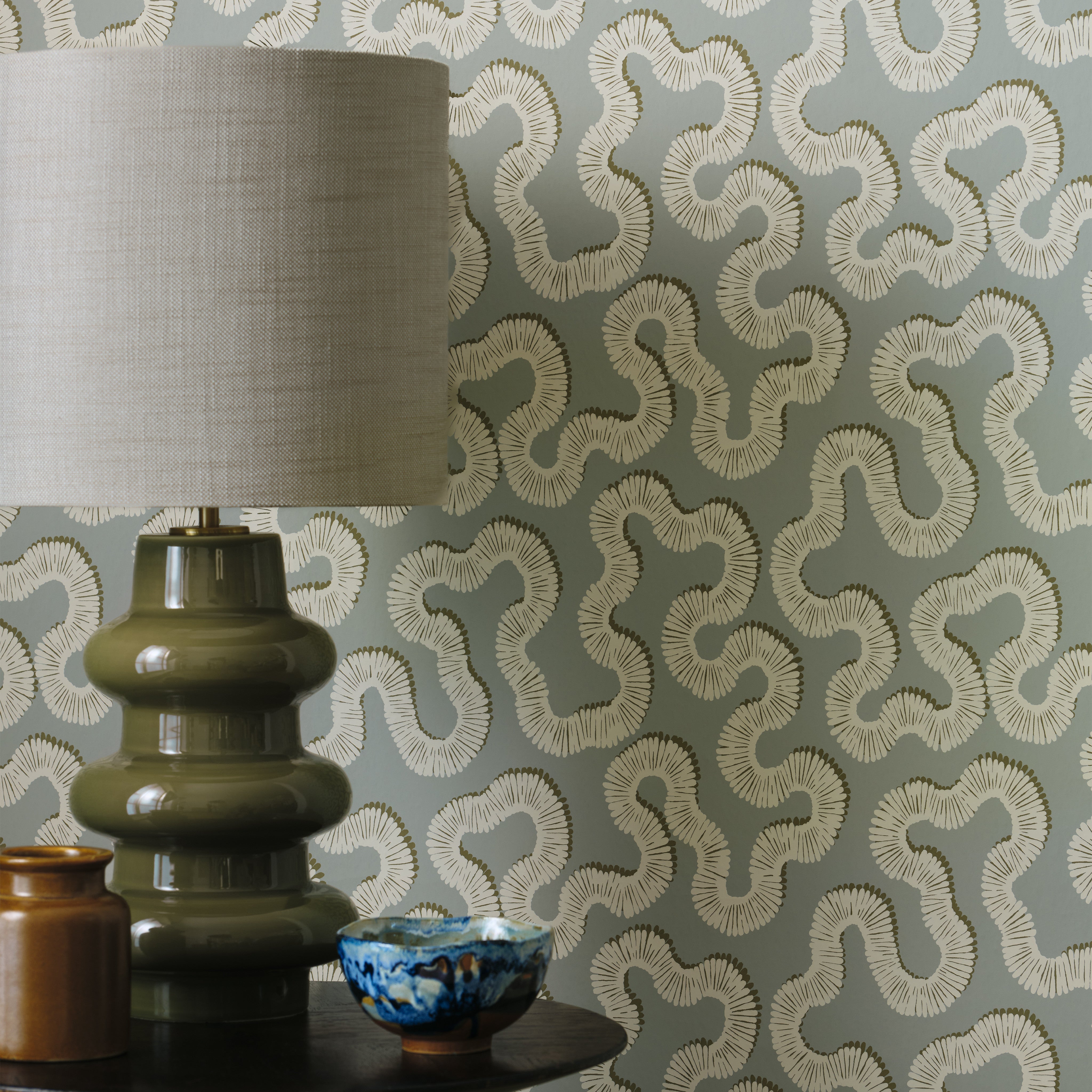 Patterned wavy wallpaper kezia romo gaudion furniture