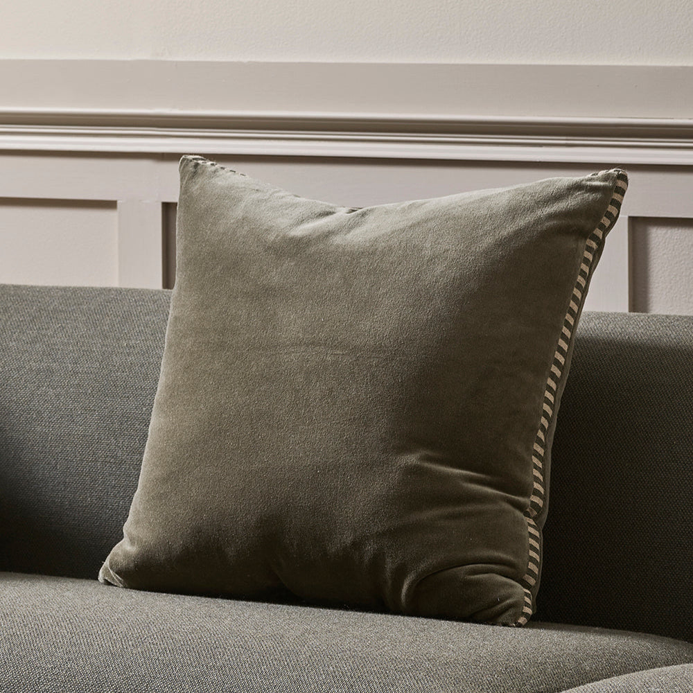 Edward Cushion Thyme