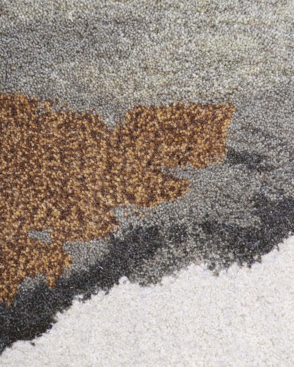 Gaudion Furniture 256 RUG Uluru Rug -- 4 Sizes