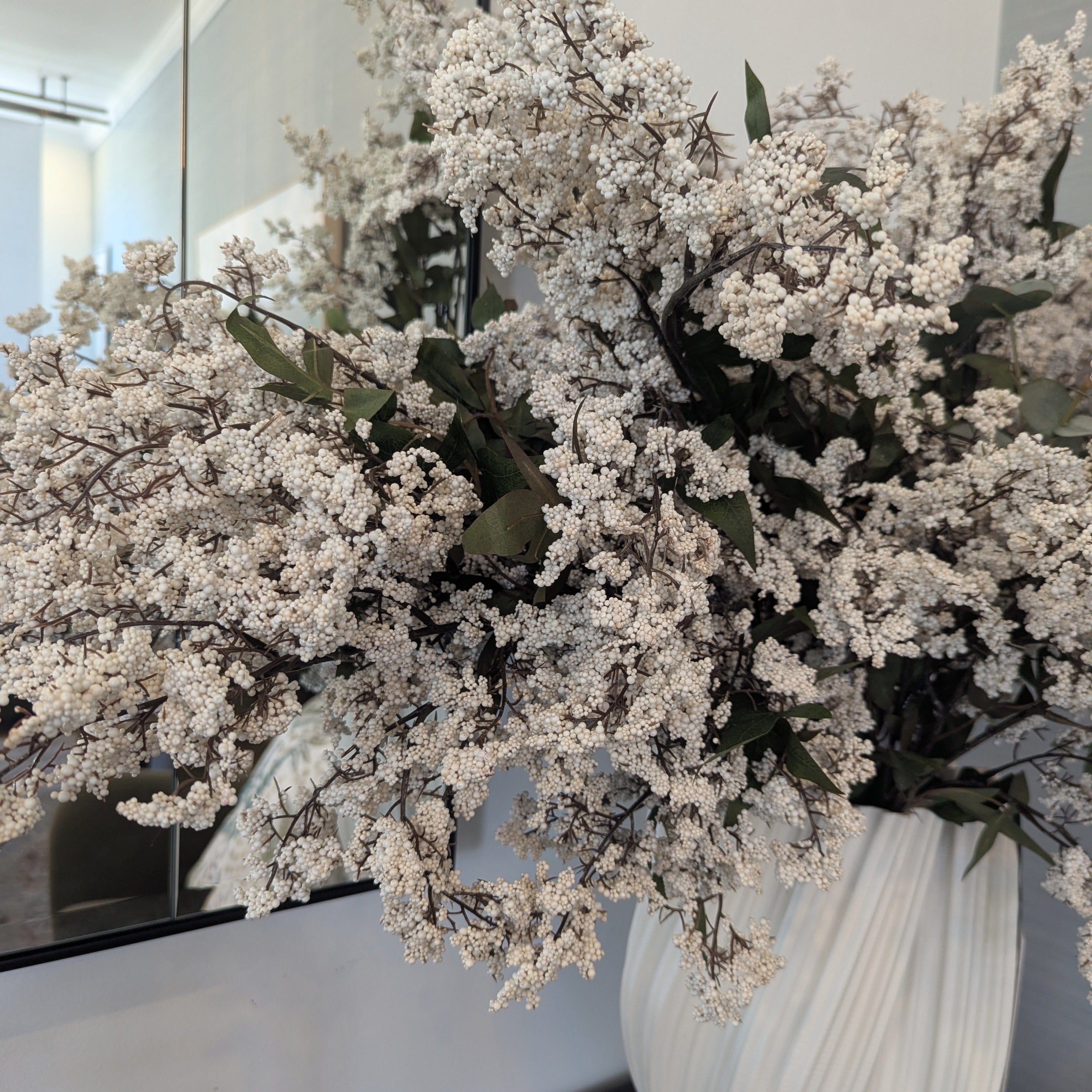 Gaudion Furniture 500 Artificial Flora Pepper Berry White Spray