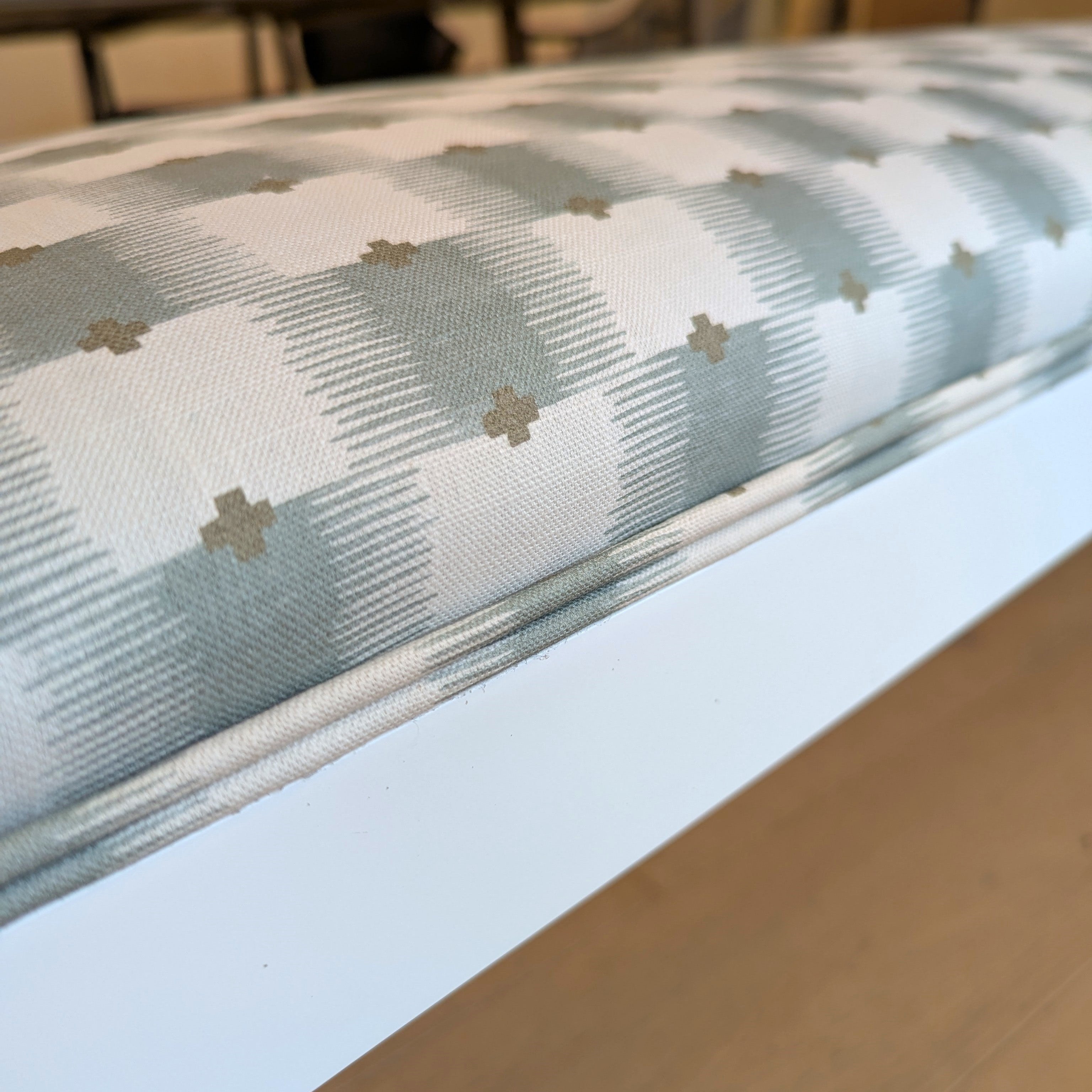 Gaudion Furniture OTTOMAN Boston Ottoman Ziri