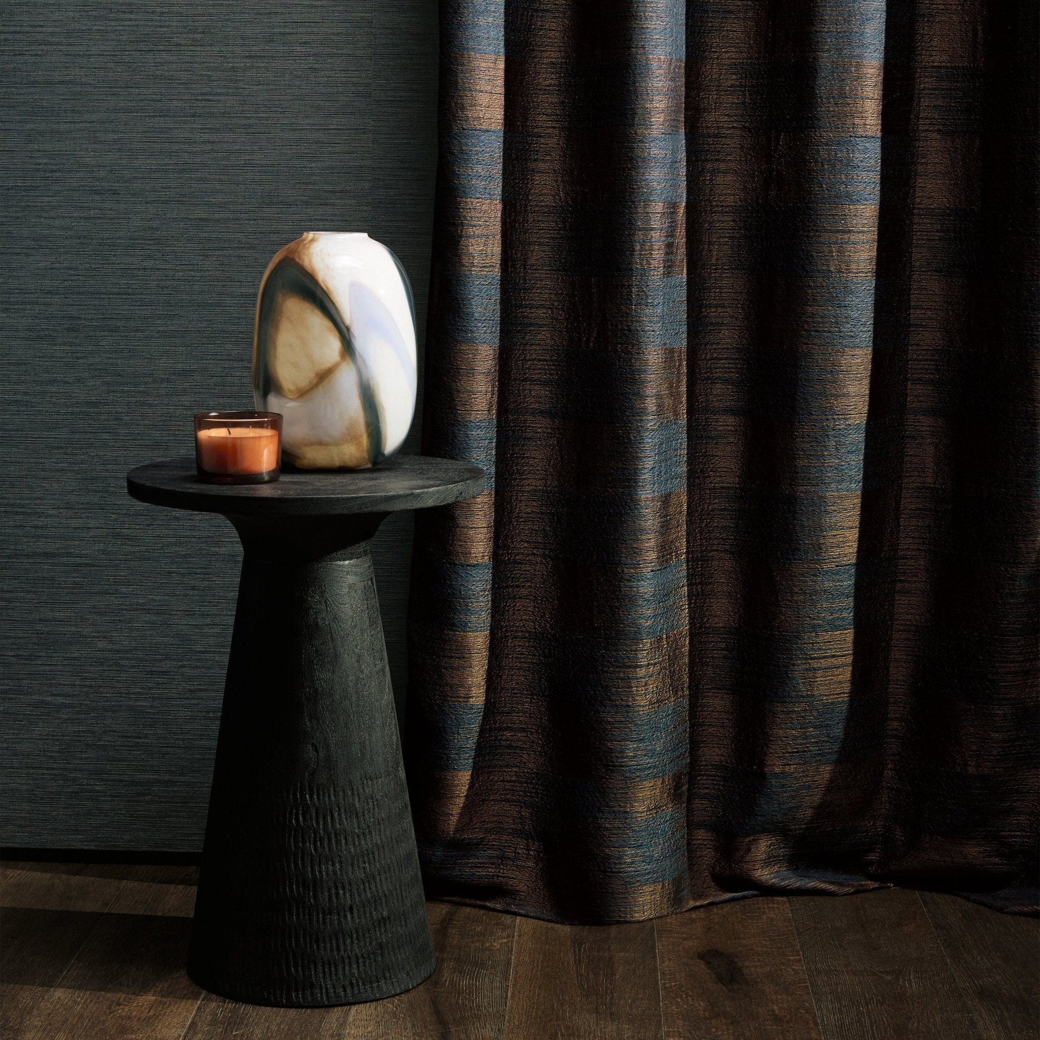 Romo Ciro Abaca Embossed Wallpaper - Gaudion Furniture