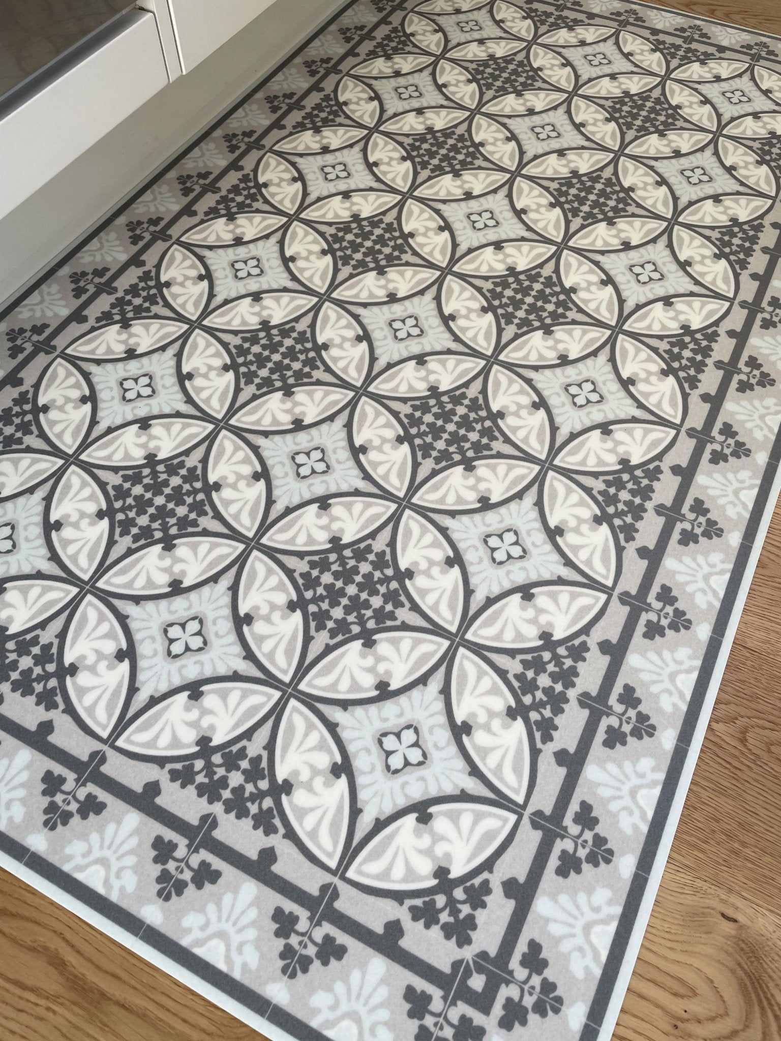 Beija Flor Barcelona Blue Floor Mat - Gaudion Furniture