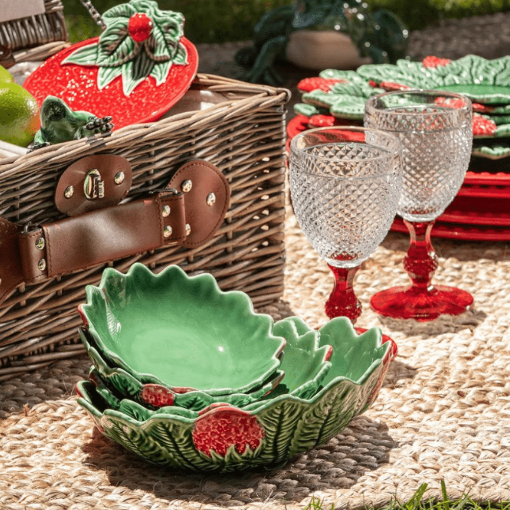 Bordallo Pinheiro Strawberry Scalloped Bowl - Gaudion Furniture