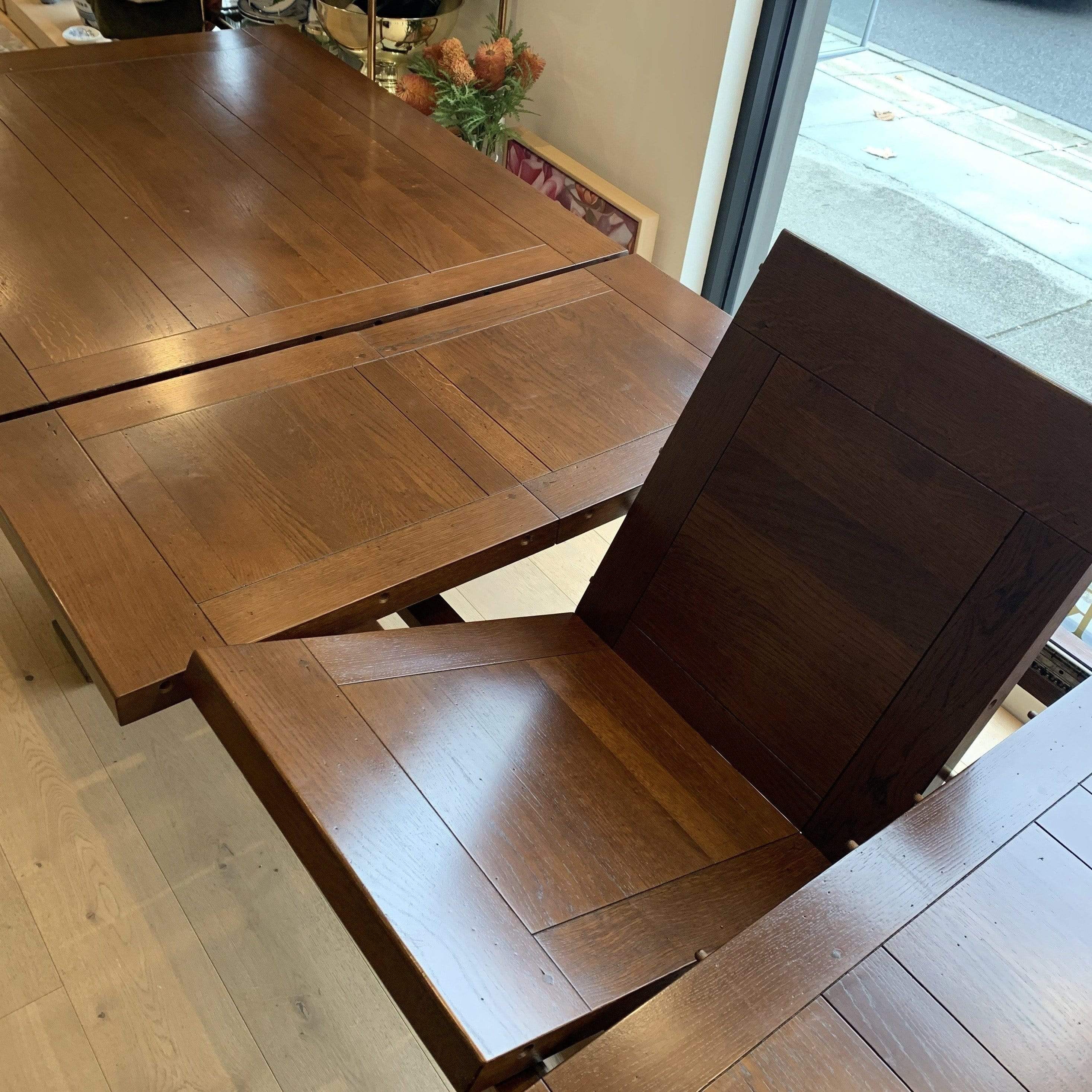 Pedestal Extendable Dining Table