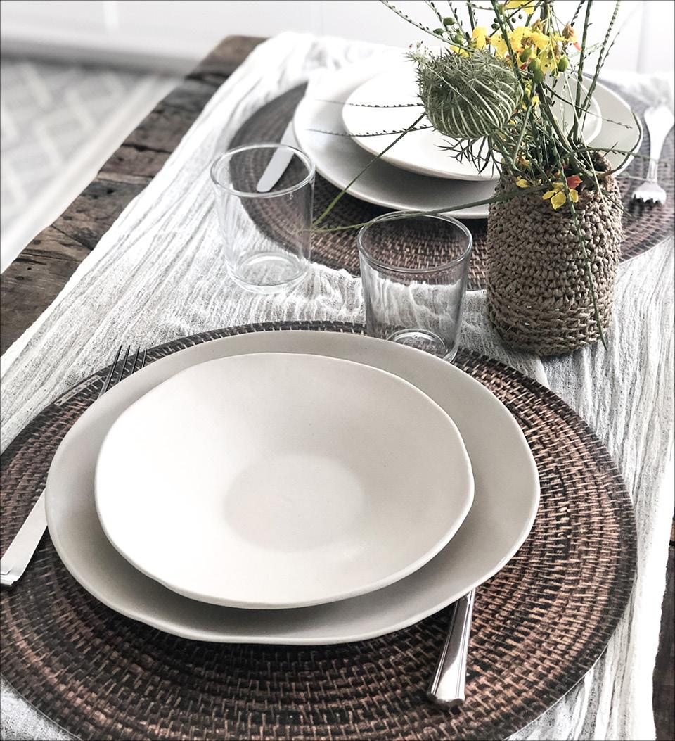Placemat Round Spiral Reed - Gaudion Furniture