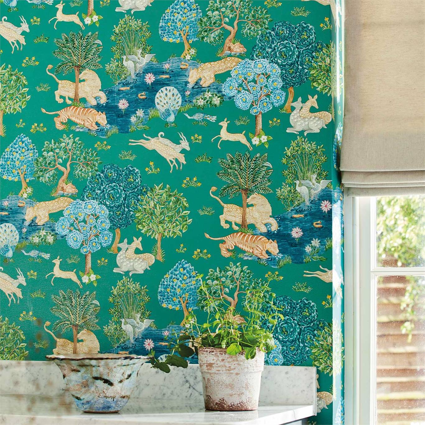 Sanderson Pamir Garden Wallpaper 2 Colours - Gaudion Furniture